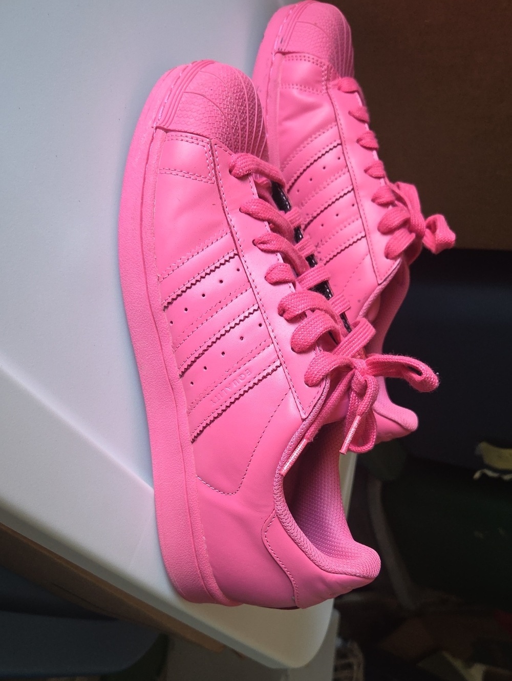 Mens Size 9 Pink Adidas Pharrell Collab